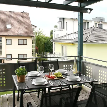 Sophiesferienwohnungen Familienfreundliche 3-zimmer Nur 150 Meter Entfernt Vom Bodensee Unteruhldingen